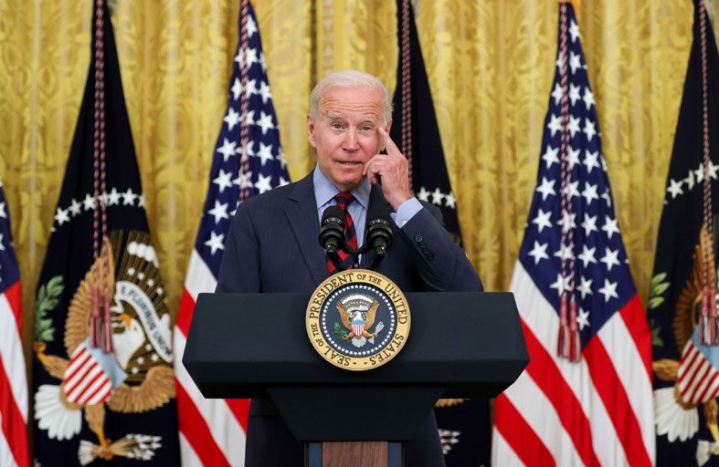 بايدن يشيد بجهود التلقيح ضد كوفيد19 في أميركا والعالم 