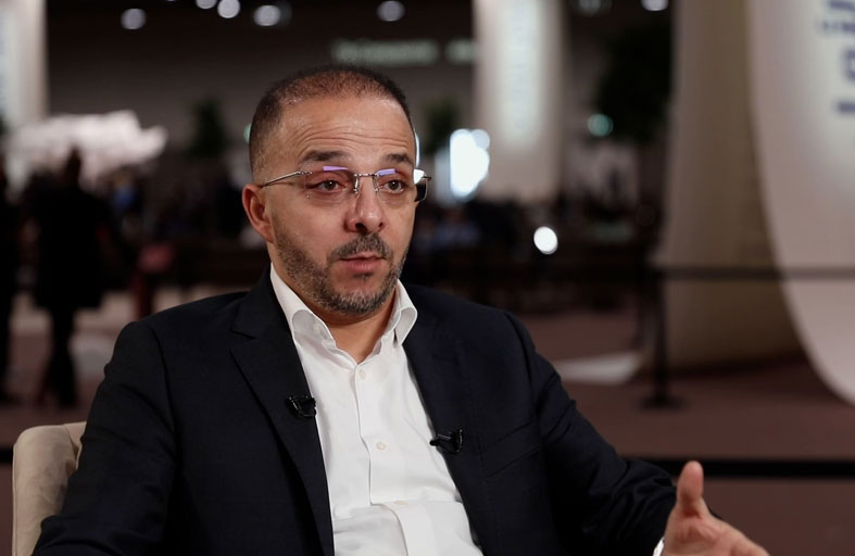 الرئيس الإقليمي لـ(المعهد العالمي لاحتجاز الكربون وتخزينه): آمال بالتعهد بزيادة استخدام حلول احتجاز الكربون في COP28