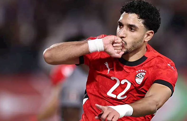 لا تتركه يرحل.. رسالة نارية إلى غوارديولا بعد تألق عمر مرموش