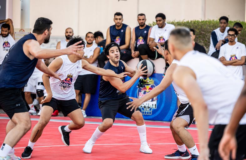 بالتعاون مع مجلس دبي الرياضي نجوم كرة السلة المحليّون يتطلّعون إلى العالميّة