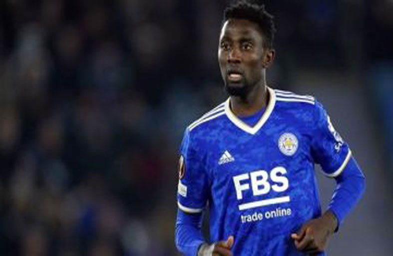 برشلونة يتربص بصفقة غريبة من «التشامبيونشيب»