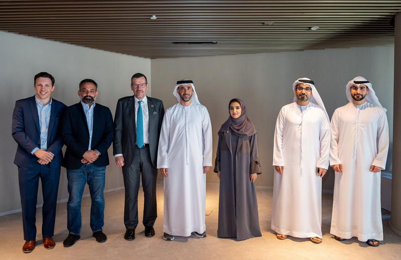 مؤسسة الإمارات للطاقة النووية ومعهد أبحاث وتطوير الطاقة العالمي يطلقان تقريراً عن استخدام الطاقة النووية في خفض البصمة الكربونية 