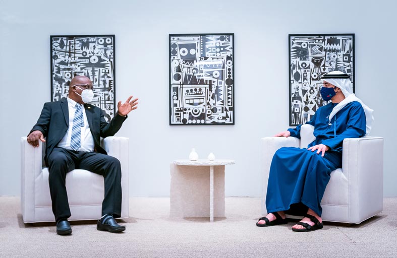 عبدالله بن زايد يستقبل وزير خارجية غرينادا في إكسبو 2020