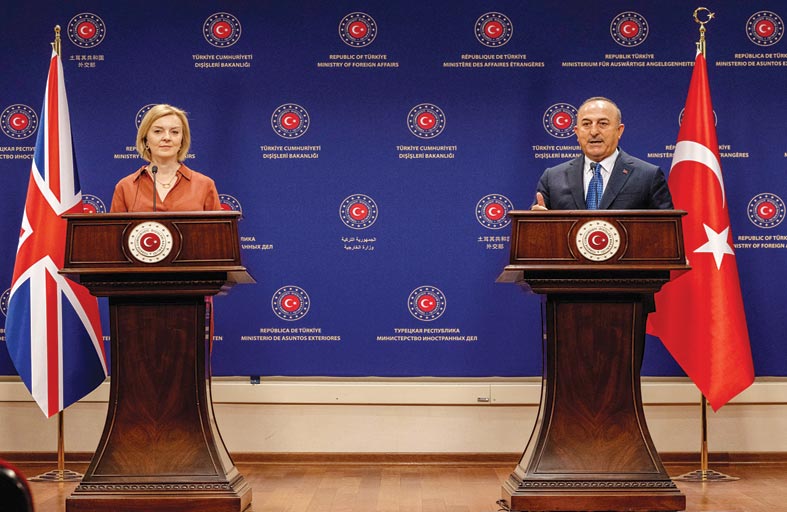 بريطانيا تحذر من مجاعة ستحدث إذا لم تحل أزمة القمح