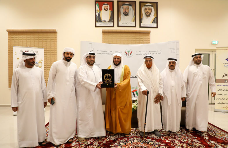 محاضرة رمضانية بالحمرية بعنوان (حقوق دعت إليها الفطرة وأكدتها الشريعة) للشيخ عزيز بن فرحان العنزي 