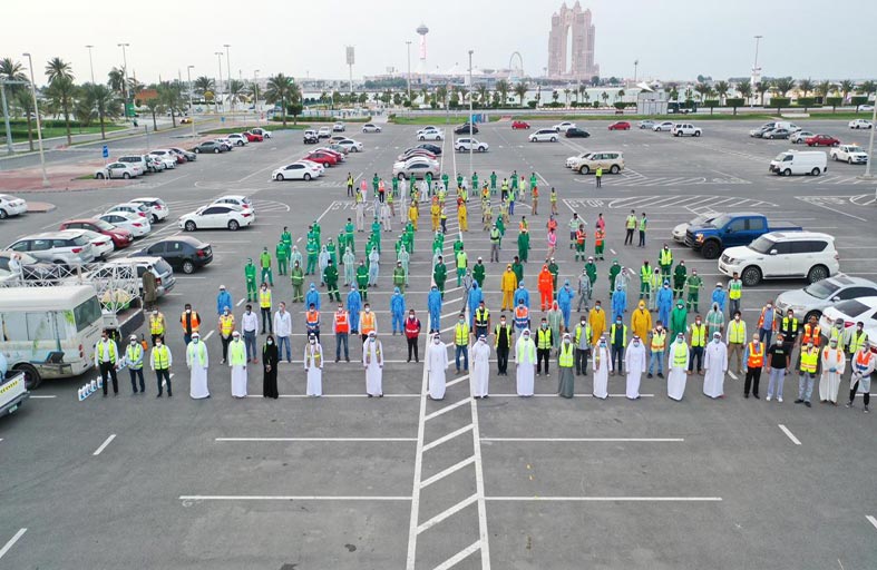بلدية مدينة أبوظبي و(تدوير) ينفذان حملة شاملة لتعقيم أبوظبي وضواحيها 