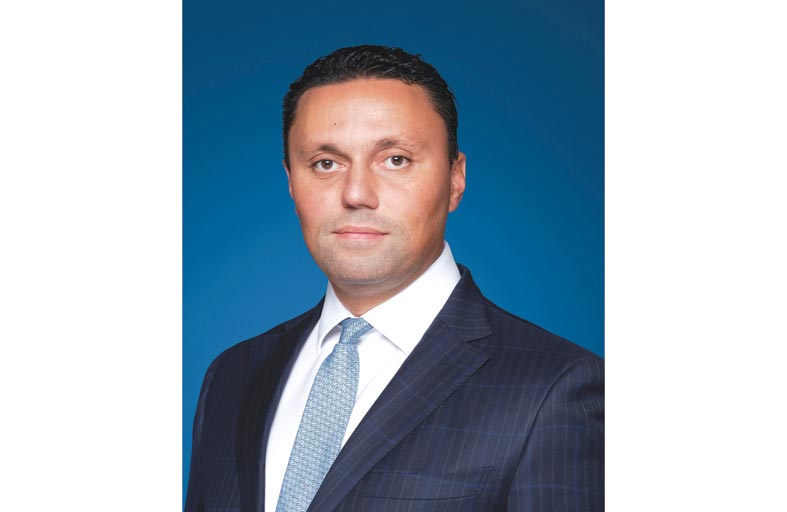 بنك الشارقة يُعين محمد خديري رئيساً تنفيذياً