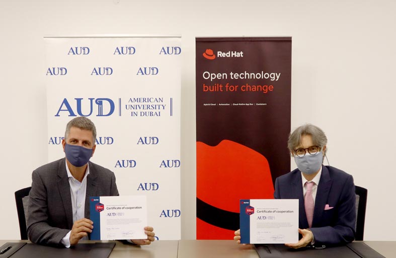 الجامعة الأمريكية في دبي تنضم إلى أكاديمية «ريد هات» العالمية