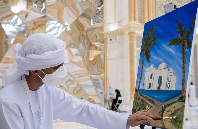 قصر الوطن يلهم فنانين وطلبة لرسم لوحات تبرز جمالياته المعمارية والثقافية 