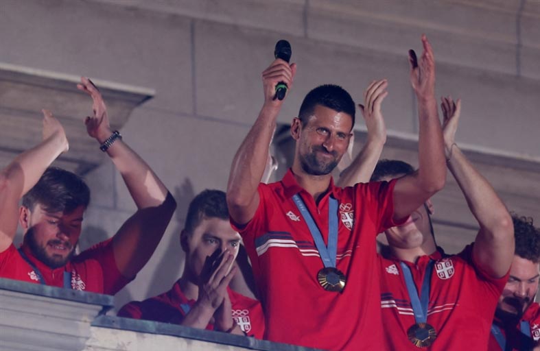 ديوكوفيتش يقترب من سينر بتصنيف المضرب  