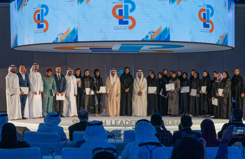 سالم بن عبدالرحمن القاسمي يشهد تخريج الدورة 11 لبرنامج الشارقة للقادة
