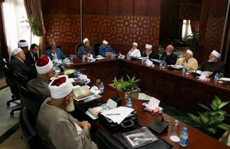 الأزهر: يجوز إيقاف صلوات الجمع والجماعات حماية للناس من فيروس كورونا