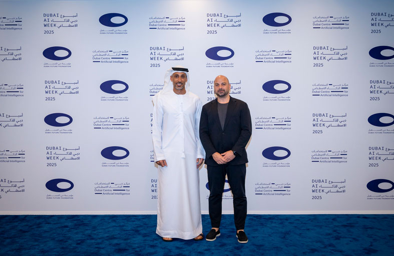 شراكة بين مؤسسة دبي للمستقبل وجوجل كلاود لتعزيز مهارات الرؤساء التنفيذيين للذكاء الاصطناعي بالجهات الحكومية بدبي