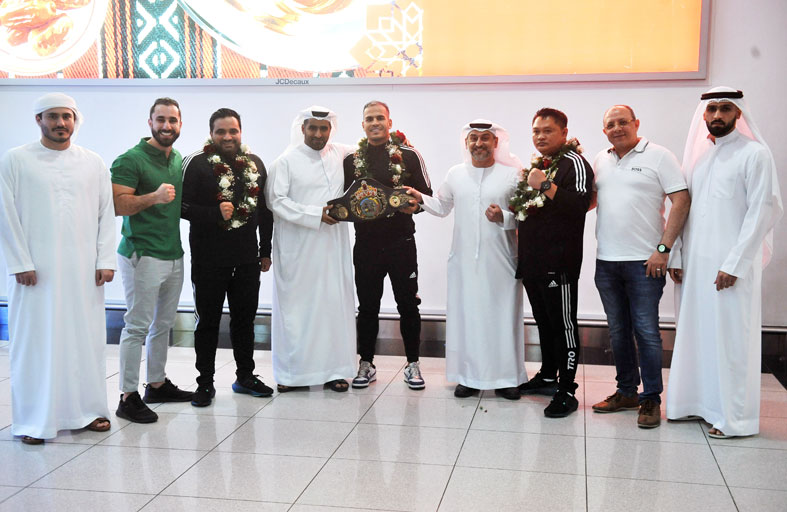«الإمارات للمواي تاي» يحتفي بإلياس حبيب بعد فوزه بالحزام الملكي لبطولة العالم 