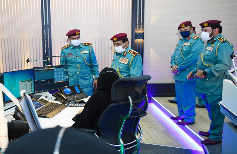 شرطة رأس الخيمة تفعل مركز الاتصال الموحد 901 
