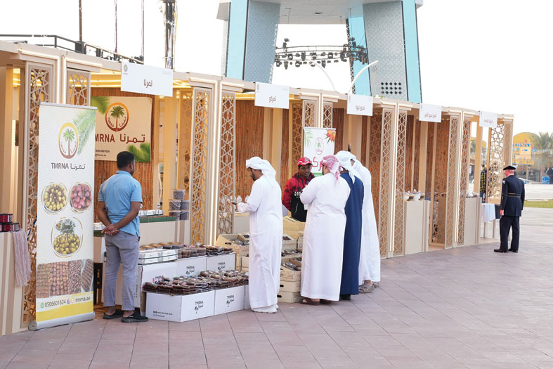 مهرجان الوثبة للتمور يواصل فعالياته ومسابقاته خلال رمضان