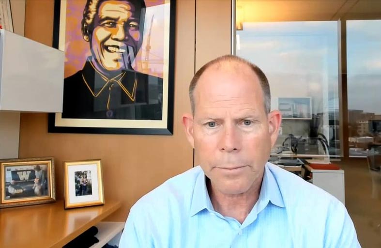 الرئيس التنفيذي لمؤسسة غيتس: الإمارات شريك رائد في مواجهة الأمراض التي تهدد المجتمعات