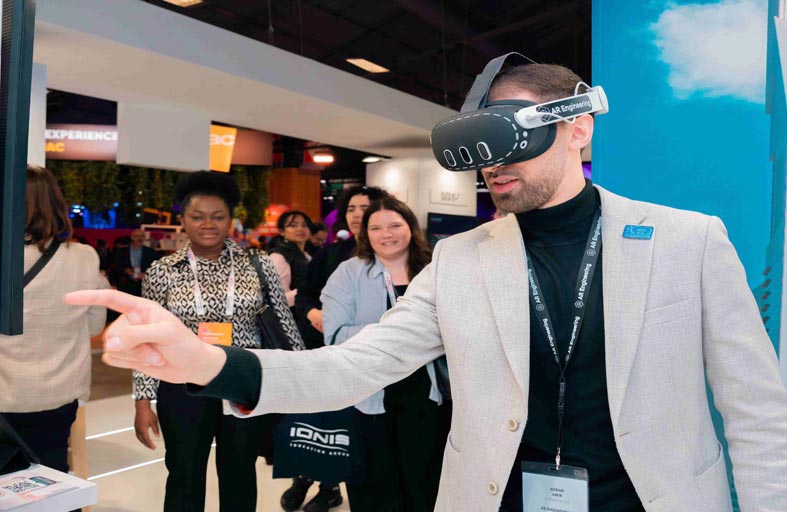 الإمارات تشارك في فيفا تكنولوجي 2024 بفرنسا لدعم الشركات الصغيرة والمتوسطة