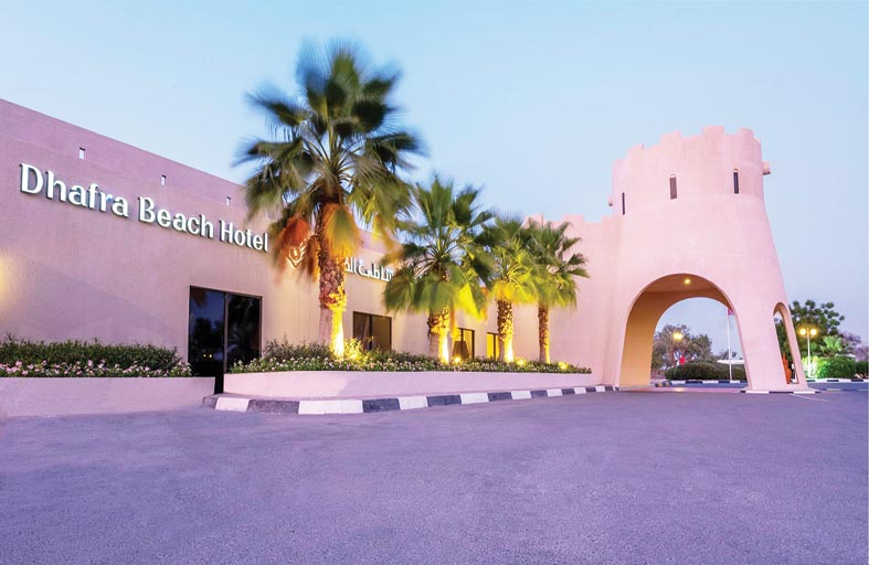 إعادة افتتاح فندق  شاطئ الظفرة  بجبل الظنة