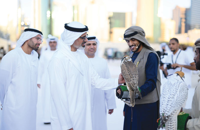 خالد بن محمد بن زايد يؤكد أهمية الأنشطة والفعاليات الثقافية والتراثية