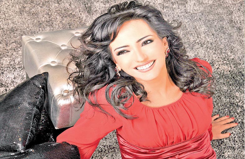أمل عرفة تهدد متابعيها  بسبب مسلسل شارع شيكاغو