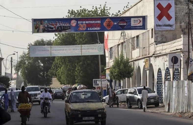 التشاديون وافقوا على دستورهم الجديد في استفتاء