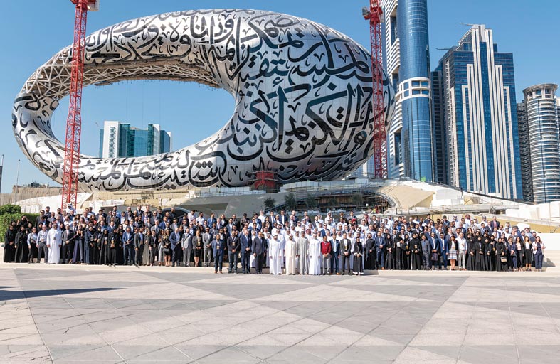 محمد بن راشد: الإمارات تحتضن أفضل عقول العالم في مجالات عدة ومن أهمها الذكاء الاصطناعي