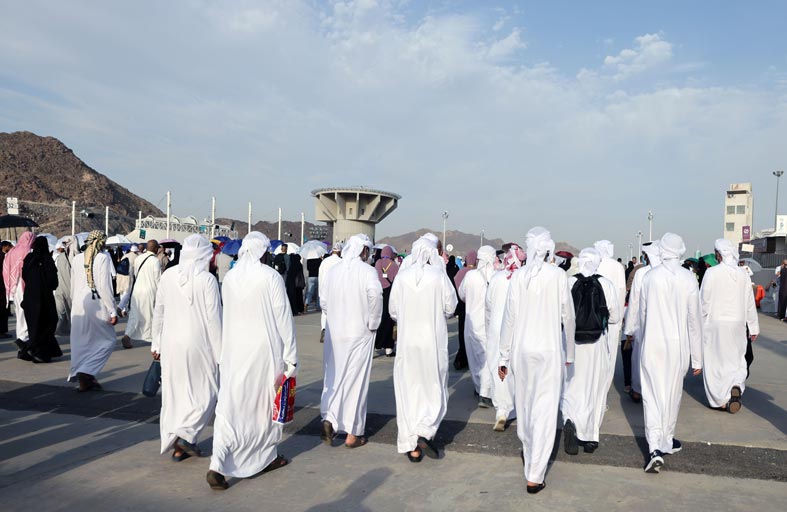 الحجاج المتعجلون يختتمون مناسكهم 
