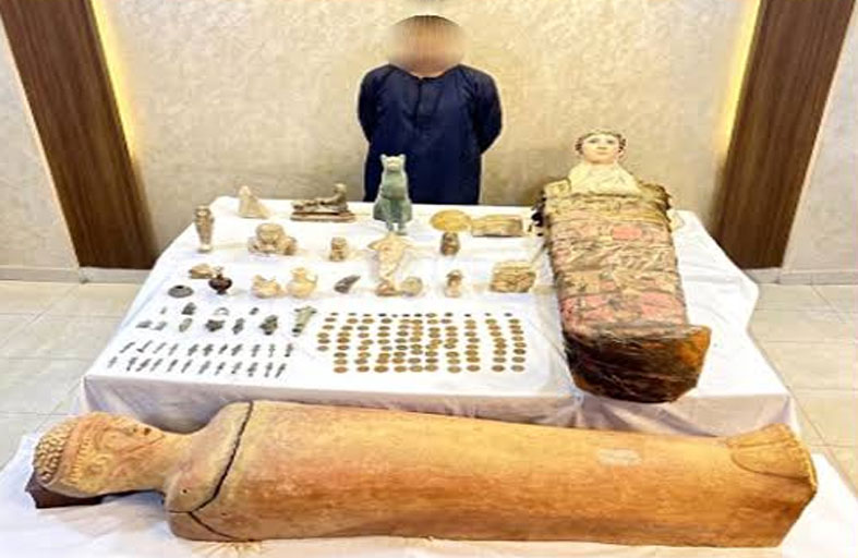 ضبط 151 قطعة أثرية بحوزة تاجر في صعيد مصر