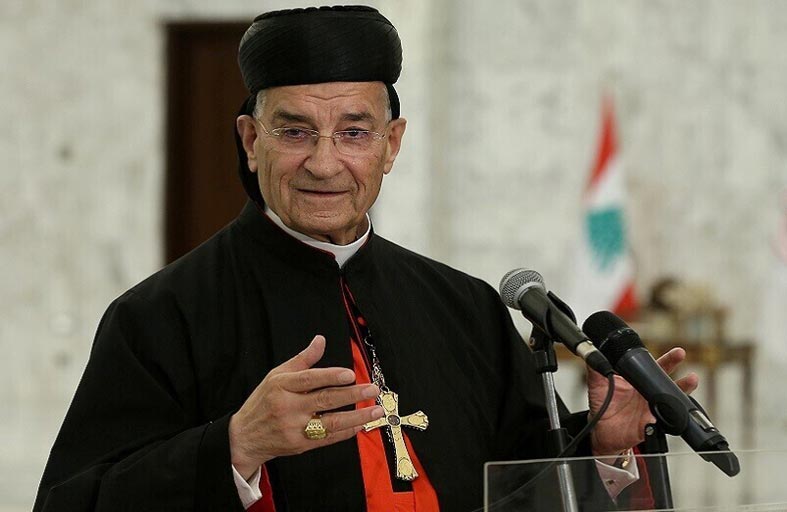 البطريرك الماروني في لبنان يدعو السياسيين إلى سرعة تشكيل حكومة وطنية 