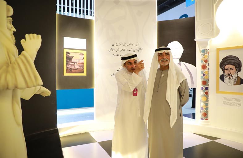 نهيان بن مبارك يزور معرض أبوظبي الدولي الكتاب 2023