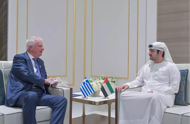 مكتوم بن محمد يستقبل نائب رئيس وزراء اليونان في إكسبو دبي