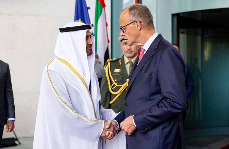 رئيس الدولة والمستشار الألماني يبحثان تعزيز الشراكة الإستراتيجية بين البلدين  