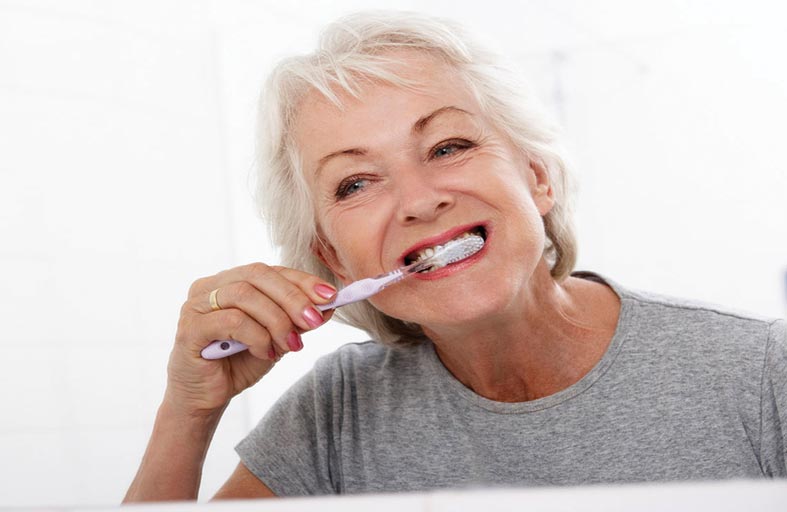 ما أهمية الفلورايد في معجون الأسنان؟