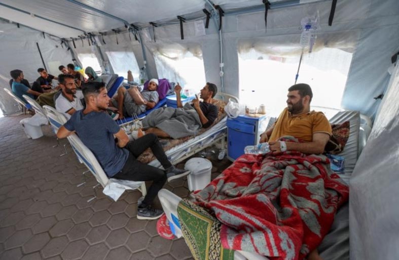 أطباء أمريكيون يصرّون على البقاء في غزة رغم التحذيرات