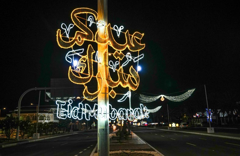 تزيين مدن الظفرة احتفالاً بعيد الفطر المبارك