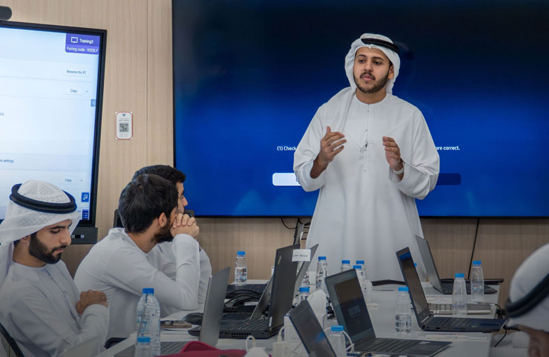 دائرة الشارقة الرقمية وربع قرن ومجلس شباب الشارقة يطلقون هاكاثون الشارقة الرقمي 