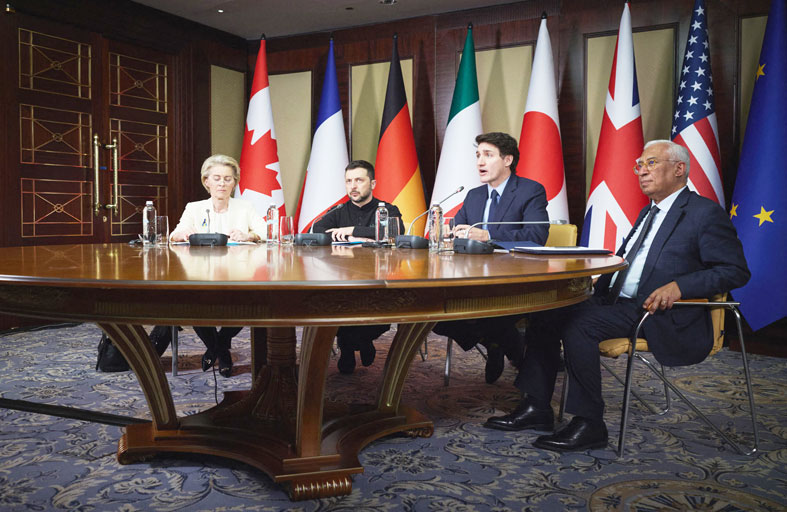 حلفاء أوكرانيا يأملون بحصول تغير.. ويريدون تجنب «استسلام» كييف 