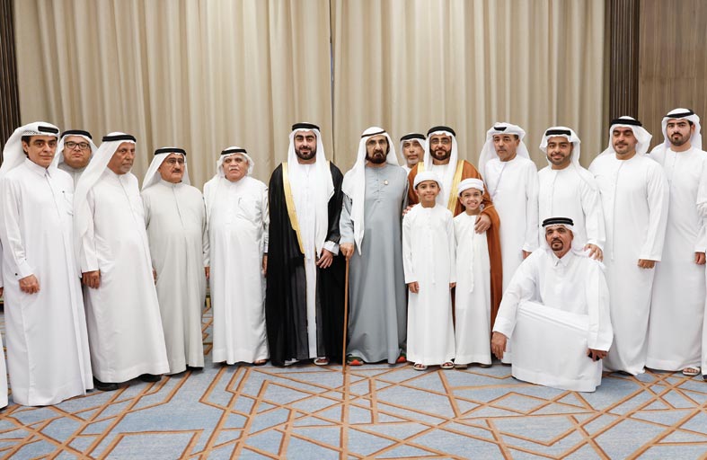 محمد بن راشد يحضر أفراح العور والبستكي