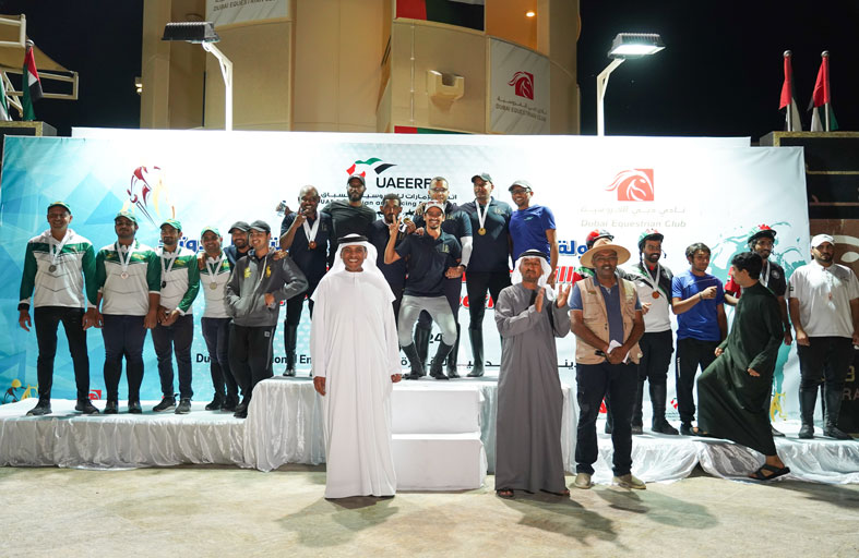 الهاشمي وصحاري يتوجان بفئتي الفردي والفرق في «التقاط الأوتاد»