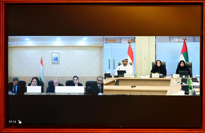 لجنة الصداقة البرلمانية الإماراتية الطاجيكية تبحث عن بعد سبل تطوير العلاقات بين المجلس الوطني الاتحادي والبرلمان الطاجيكي