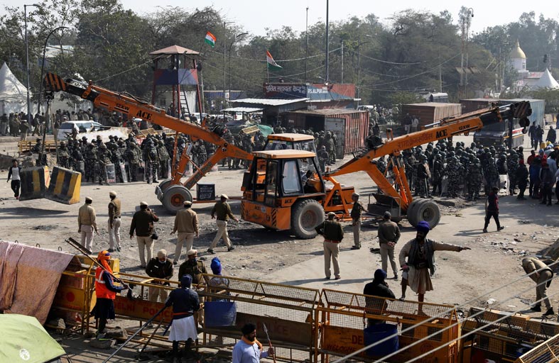 إجراءات أمنية مشددة غداة اشتباكات في نيودلهي 