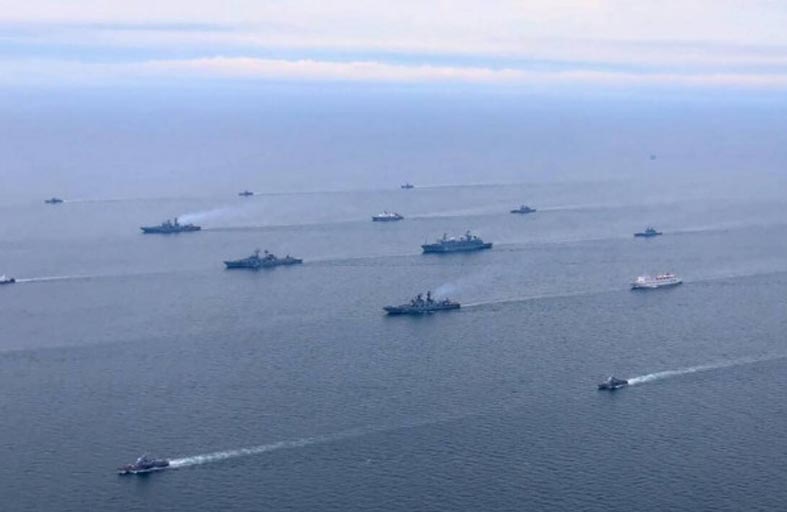 إندونيسيا وروسيا تجريان أول مناورات بحرية مشتركة 