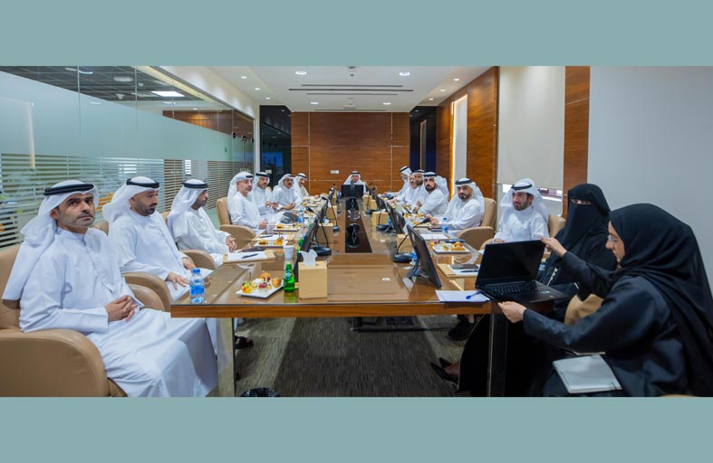 غرفة عجمان تناقش مستجدات مشاريعها ومبادراتها وتعزز استباقيتها لفتح قنوات تصديرية مبتكرة 