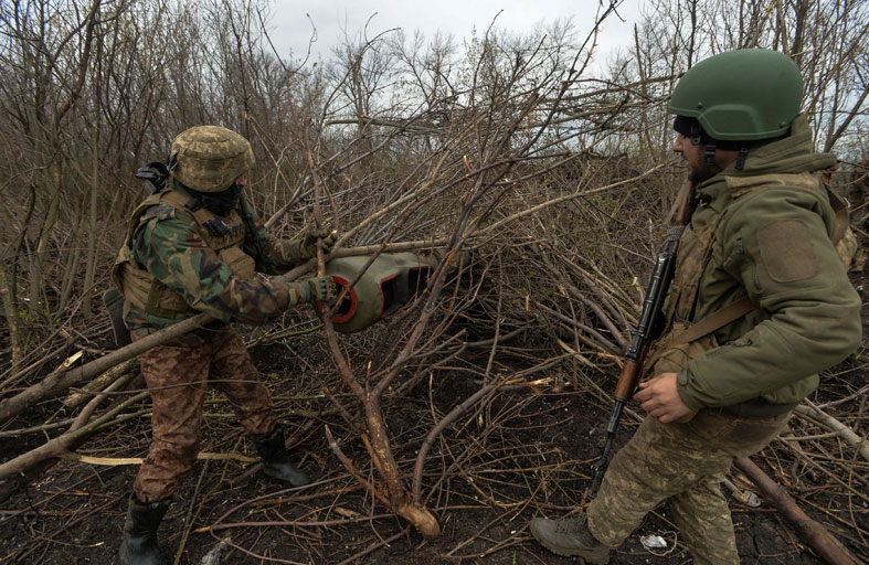 أوكرانيا تعلن عن هجمات روسية متواصلة على باخموت 