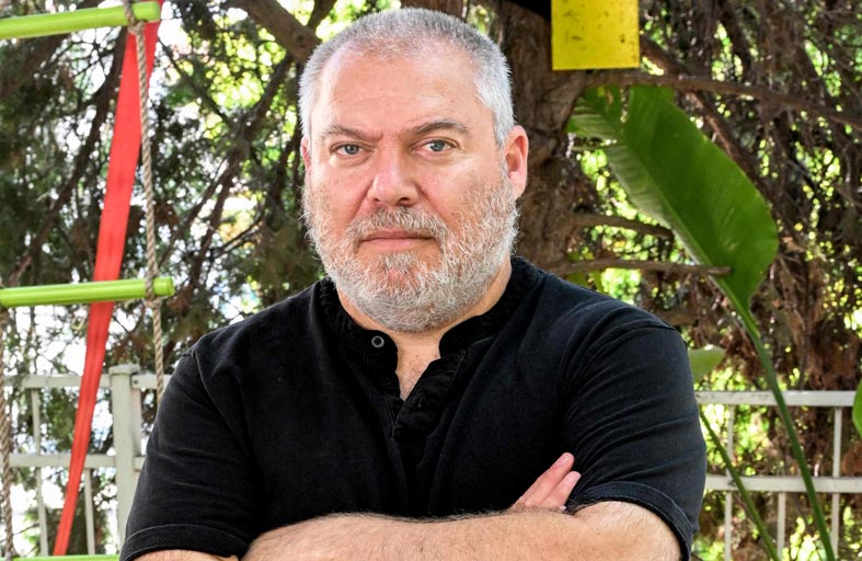 عميل في الاستخبارات الإسرائيلية: نتانياهو يدمر بلاده