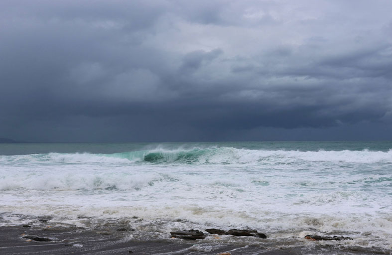 دول الكاريبي تتأهب لإعصار «ميليسا» وتتوقع فيضانات وانهيارات أرضية