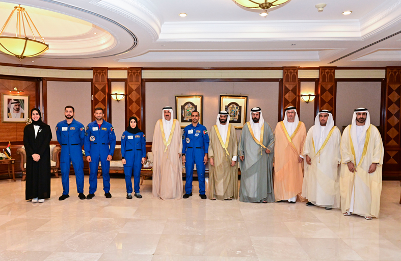 صقر غباش :أبناء الامارات وبسواعدهم الوطنية المخلصة قادرون على تحقيق رؤية القيادة وتطلعات الشعب 