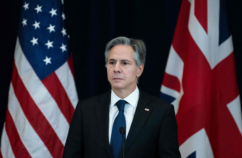 بلينكن يؤيد التحقيق في مقتل صحفي بجنوب لبنان 