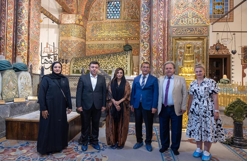 بدور القاسمي تستكشف آفاق  التعاون الثقافي مع متحف «مولانا» في مدينة قونيا التركية